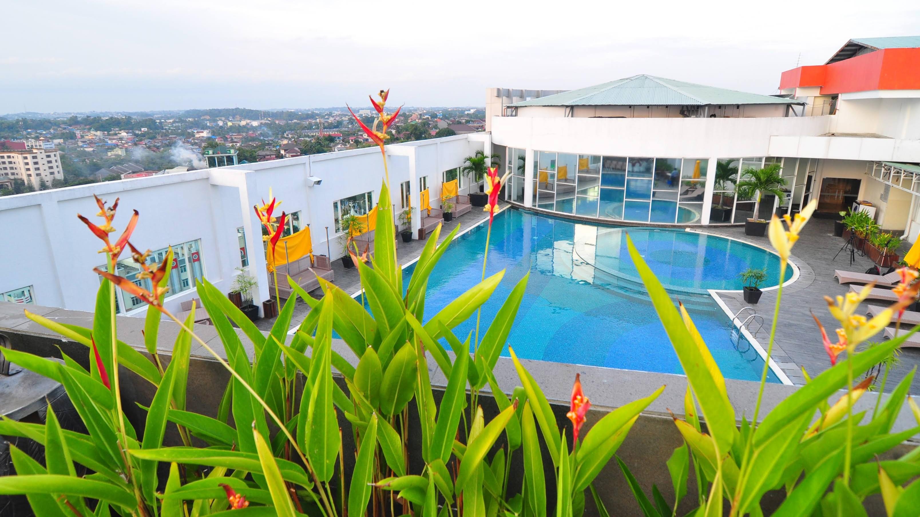 Grand Jatra Hotel Balikpapan Exterior photo
