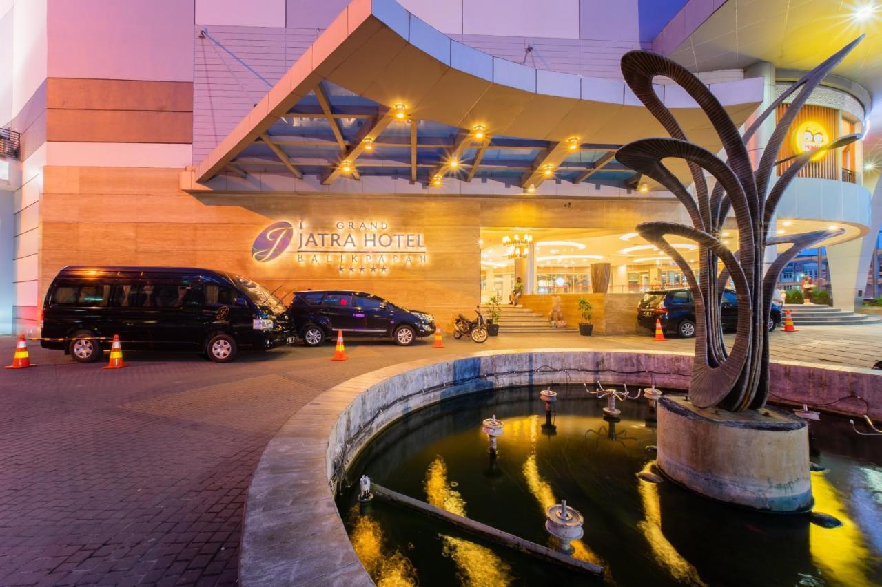Grand Jatra Hotel Balikpapan Exterior photo