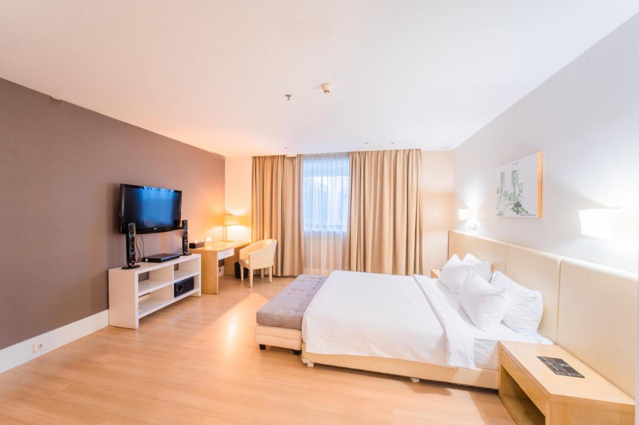 Grand Jatra Hotel Balikpapan Exterior photo