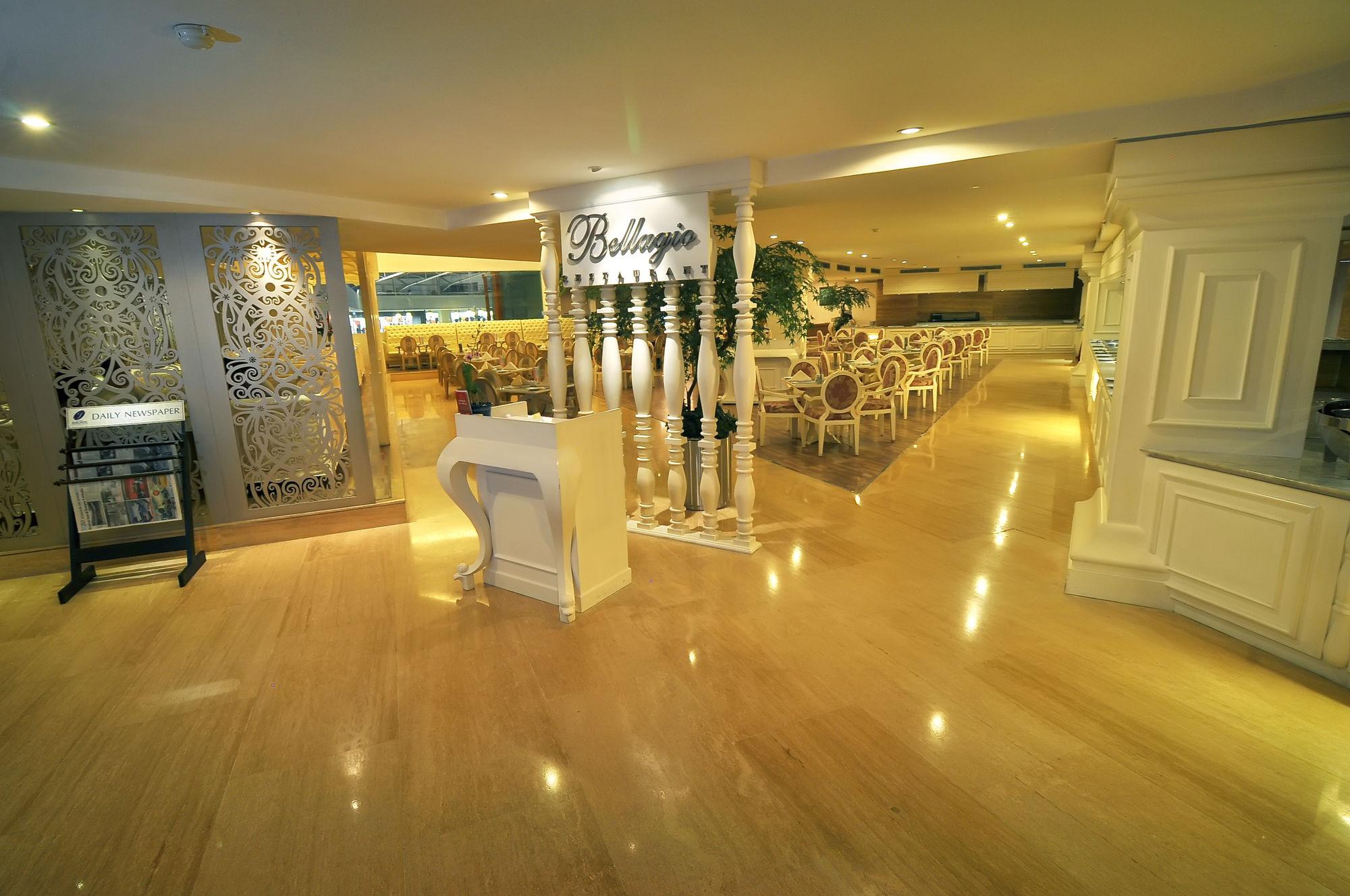 Grand Jatra Hotel Balikpapan Exterior photo